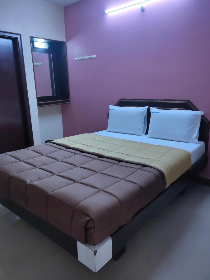 Hotel DKR RESIDENCY Tirupati Exterior foto