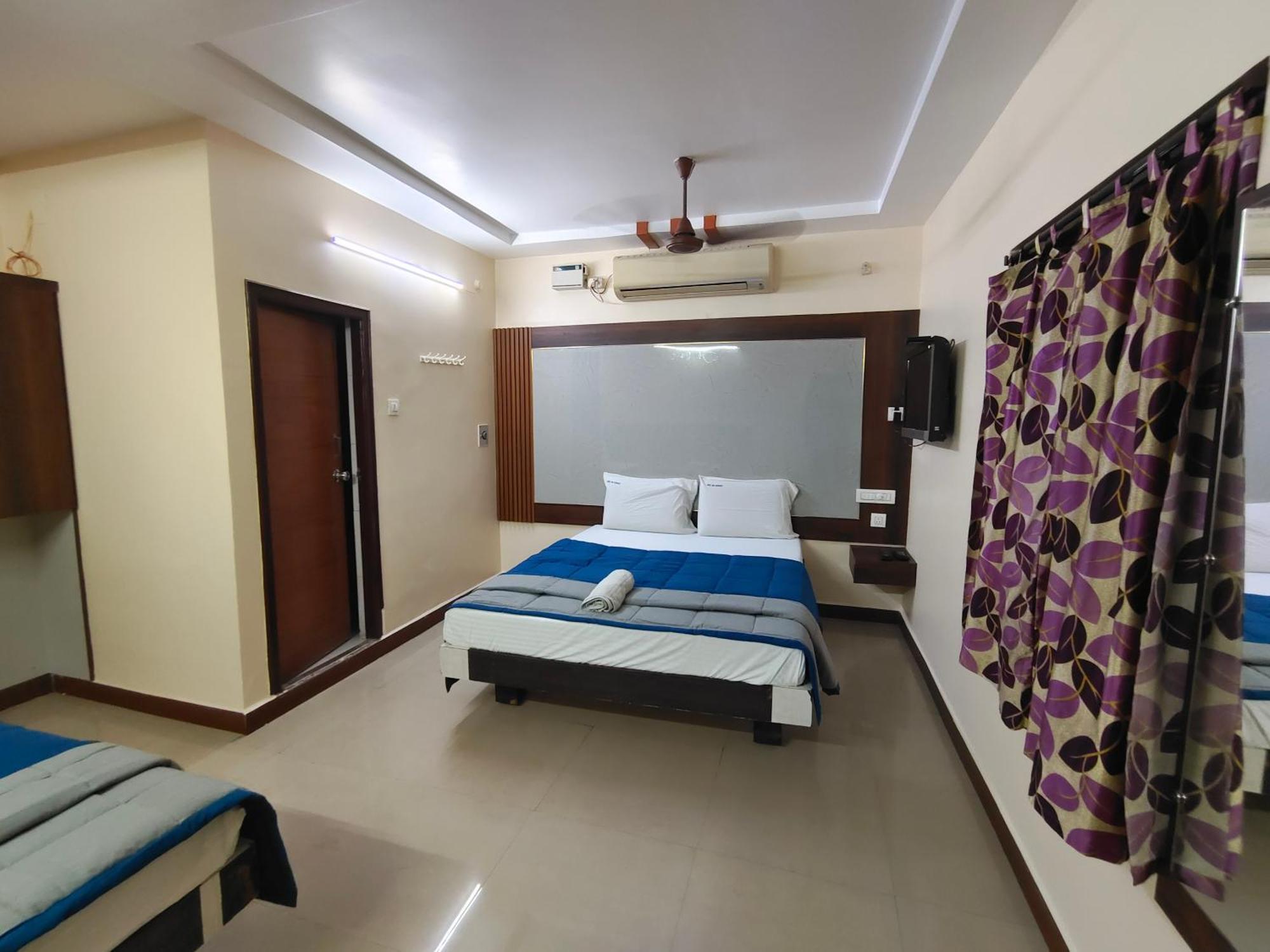 Hotel DKR RESIDENCY Tirupati Exterior foto