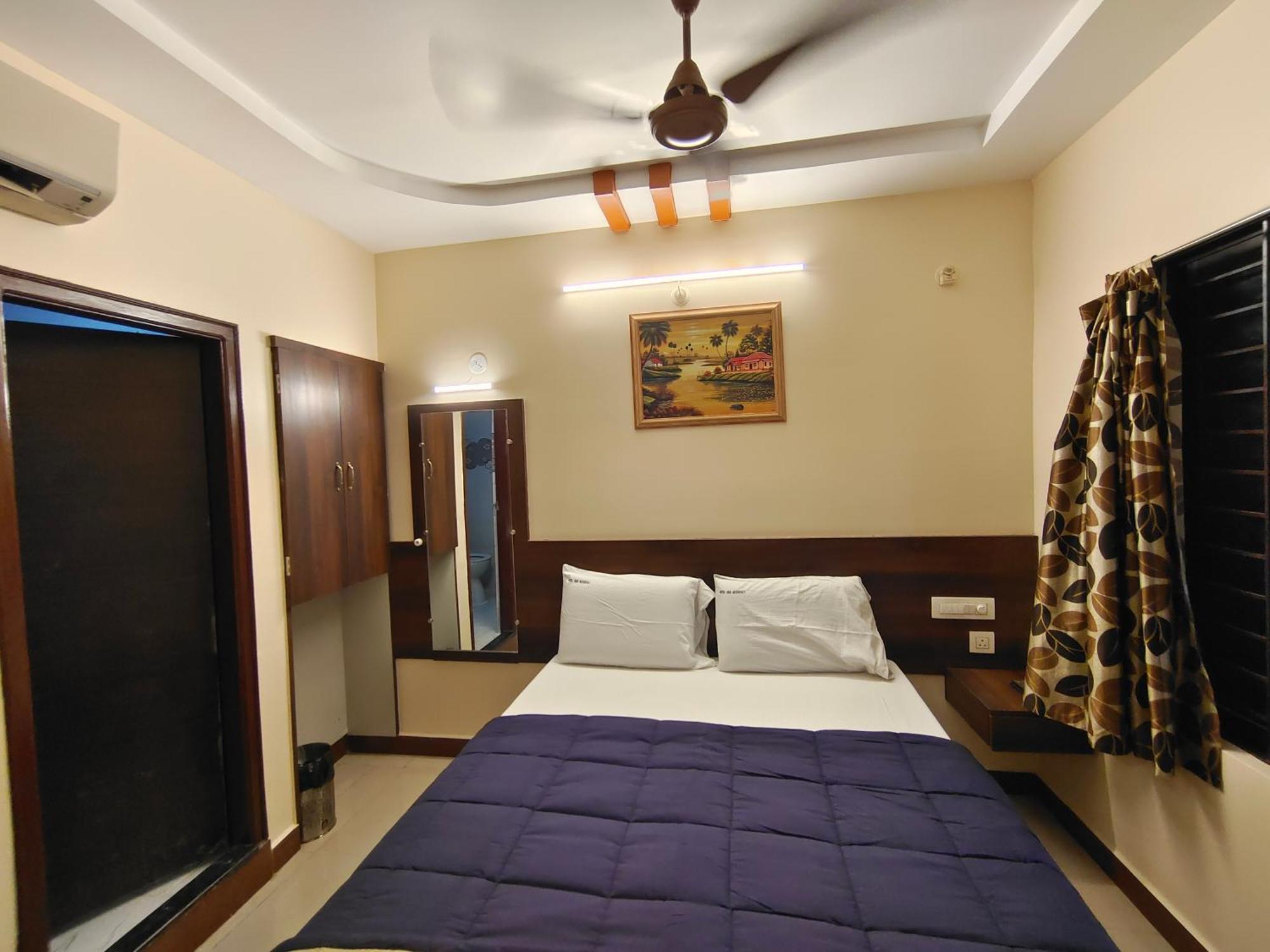 Hotel DKR RESIDENCY Tirupati Exterior foto
